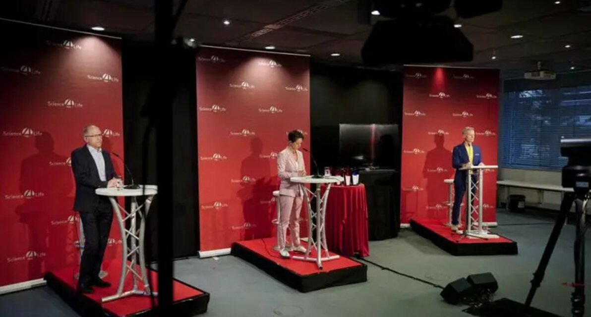 Science4Life Konzeptprämierung 2022, Die Schirmherren mit Moderator Ingolf Baur | © Science4Life